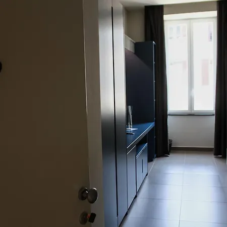 Gramsci Luxury Rooms-3
